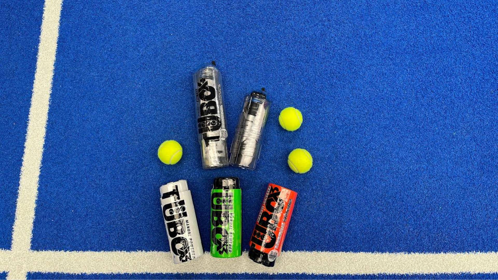 Keeping padel balls pressurized with a pressure regulator