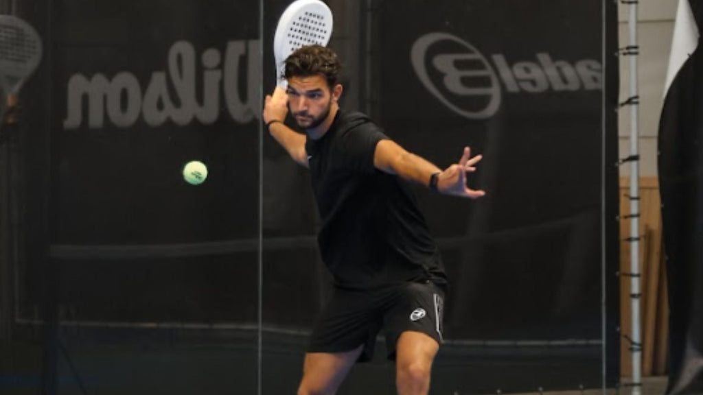 How many calories do you burn playing padel?