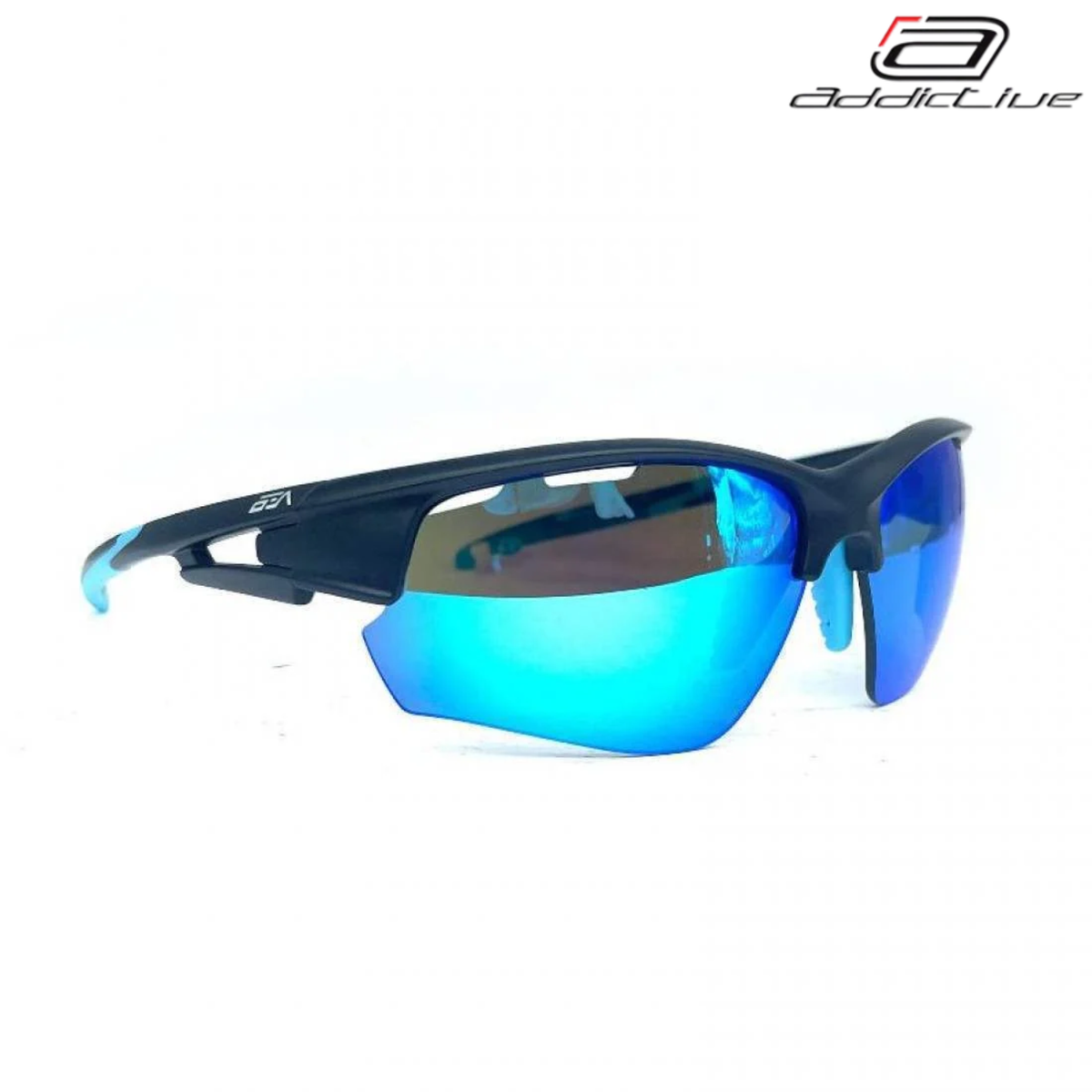 A front view of the Addictive Pearl C1 Black Blue padel sunglasses, featuring a black frame and blue polarized lenses.