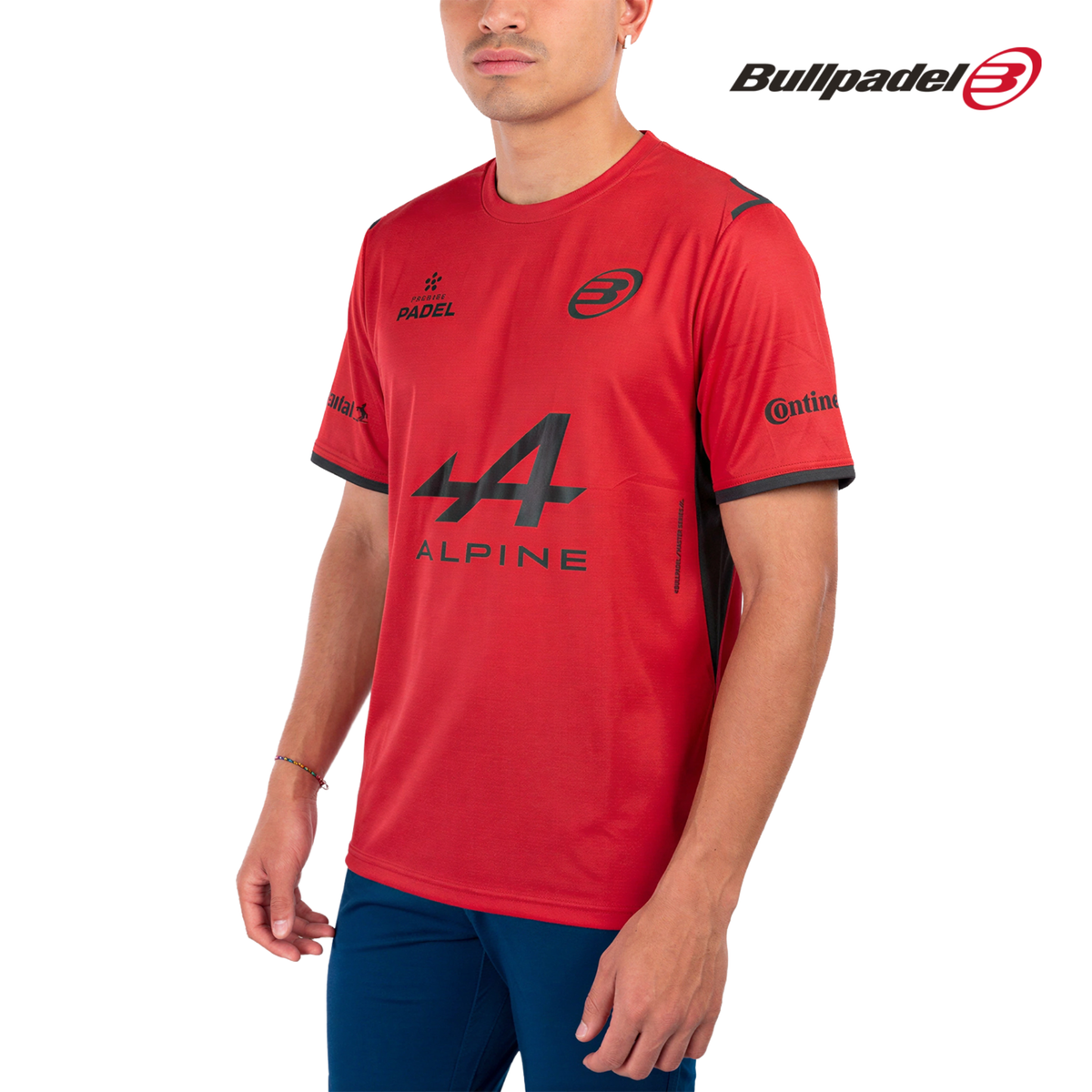 A front view of the Bullpadel Mensa CH Rojo Vigoré men's padel T-shirt, showing the red design, crew neck and Bullpadel branding.