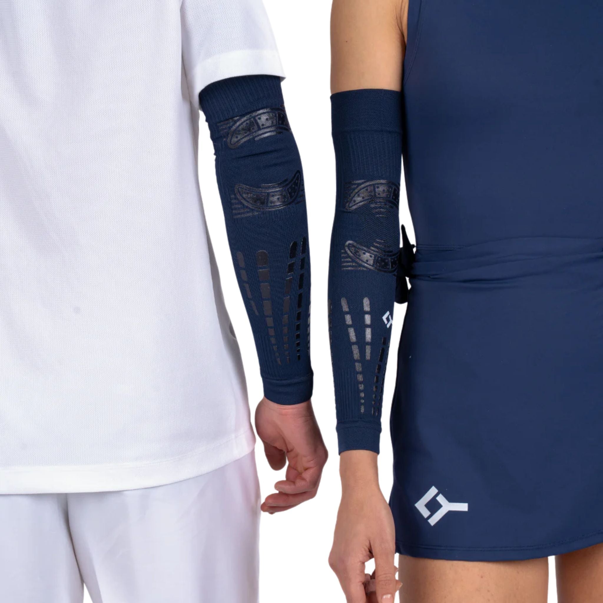 Male and female athletes wearing the Floky NO STRAIN Evolution Sleeve Dark Blue around the arm, demonstrating advanced compression support for training and competition.