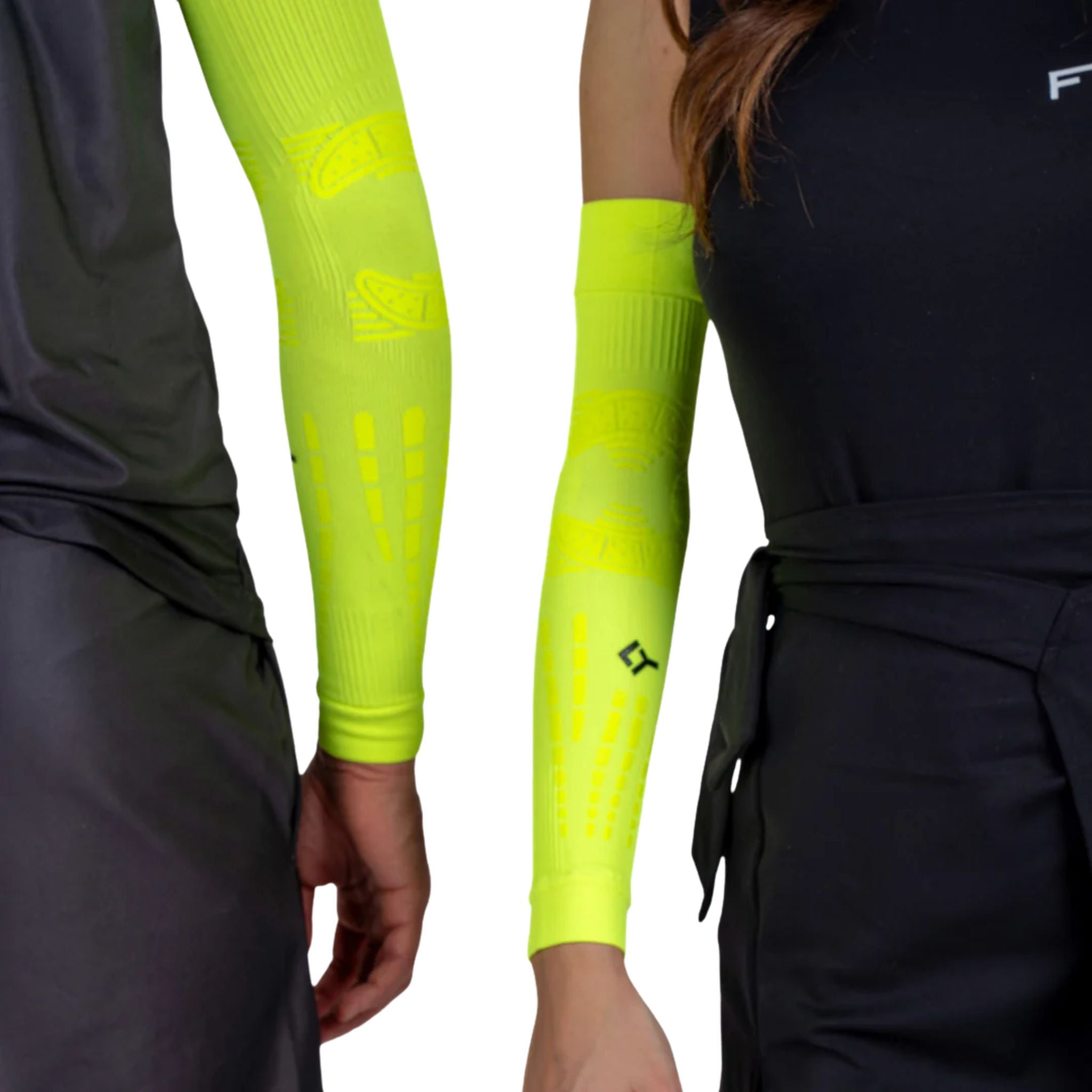 Male and female athletes wearing the Floky NO STRAIN Evolution Sleeve Yellow around the arm, showcasing advanced compression support for training and competition.