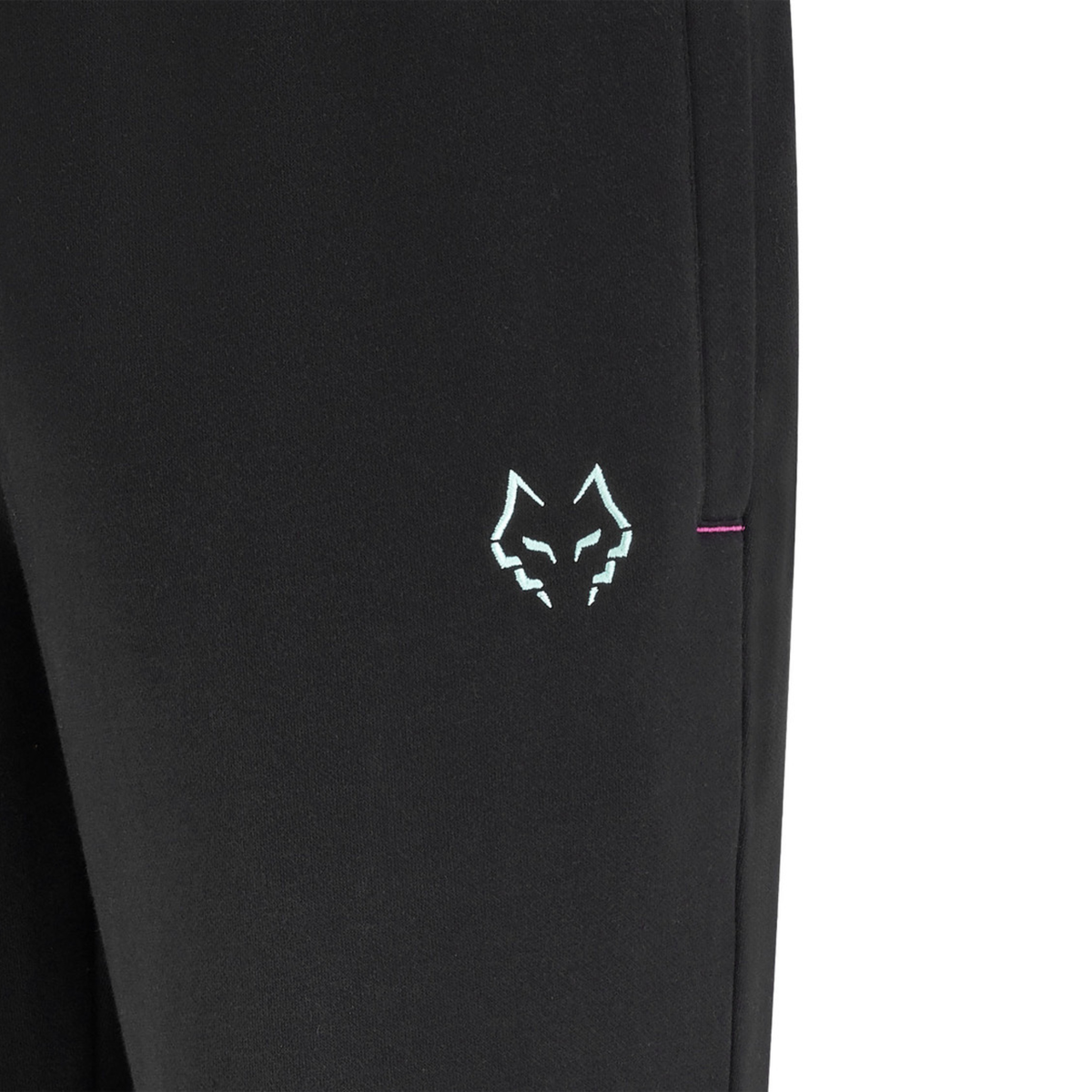 Detail shot of the Babolat Juan Lebrón Sweatpants Black 2027 showing the Juan Lebrón wolf graphic printed on the black trouser leg.